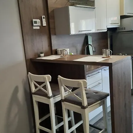 Pete Lajos Design Apartment