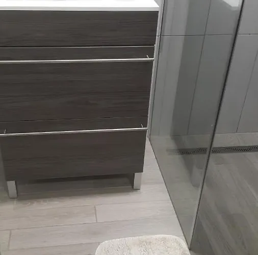 דירה Pete Lajos Design *